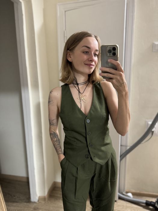 Костюм, брюки палаццо та жилетка