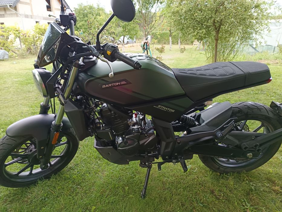 Barton Stratos 125