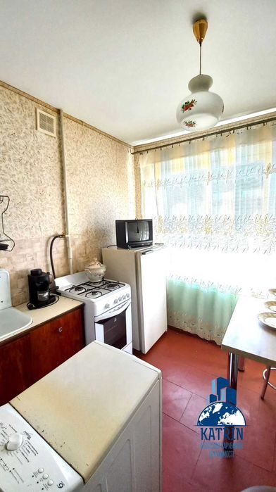 Продам 1 кімнатну квартиру вул. Галини Мазепи (С. Ковалевської ) Образцова Калинова