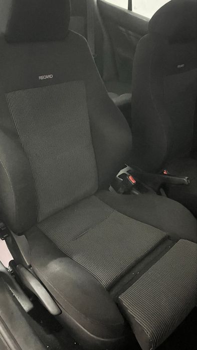 Volkswagen Golf IV 1.9 TDI PD 115 cv AJM | 6 Velocidades | Recaro | Teto de Abrir