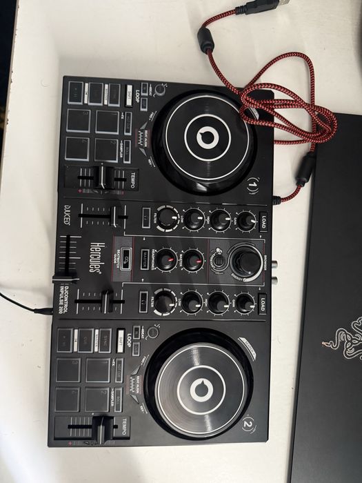 Controladora hercules DJ