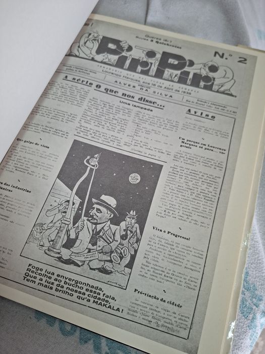 Livro álbum história da imprensa em Moçambique