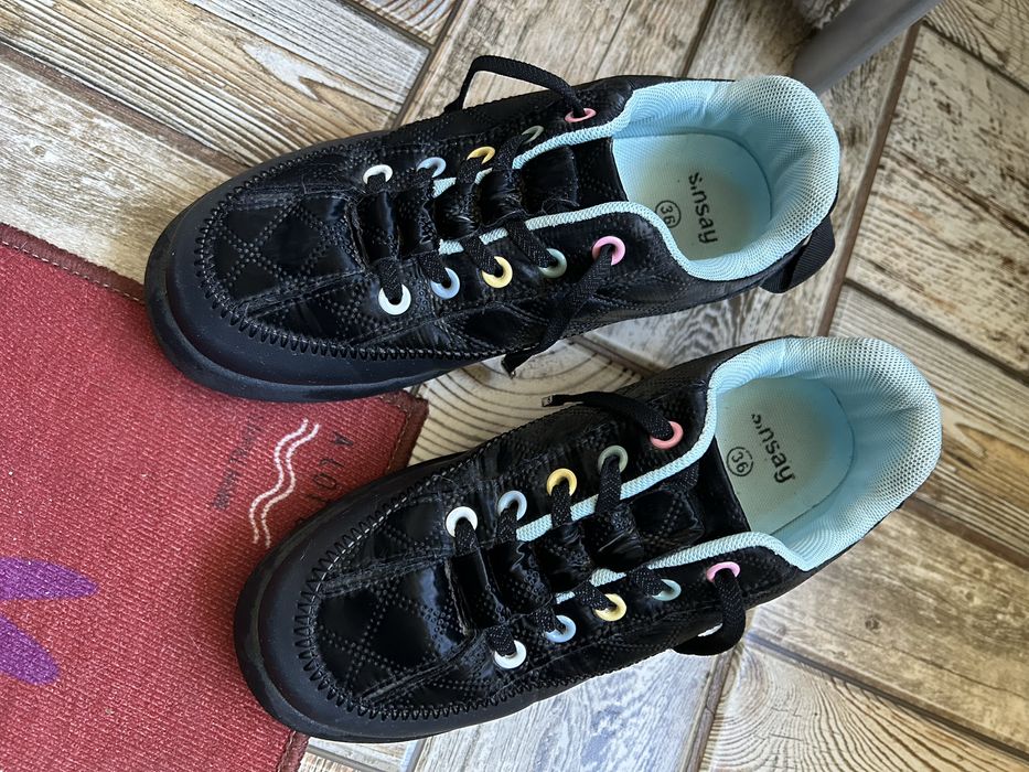 Кеди,кросівки на дівчинку 22,5 см устілка