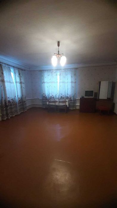 Продам дом с.Котляри