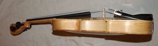 Violino novo de madeira maciça natural