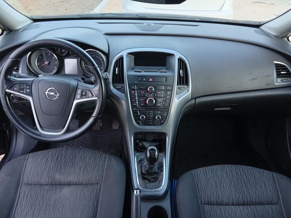 4 e meio/100km espaçosa e bom estado Astra 1300 90cv 216000km