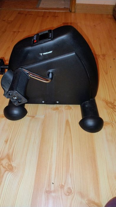 Stacjonarny rowerek rehabilacyjny treningowy