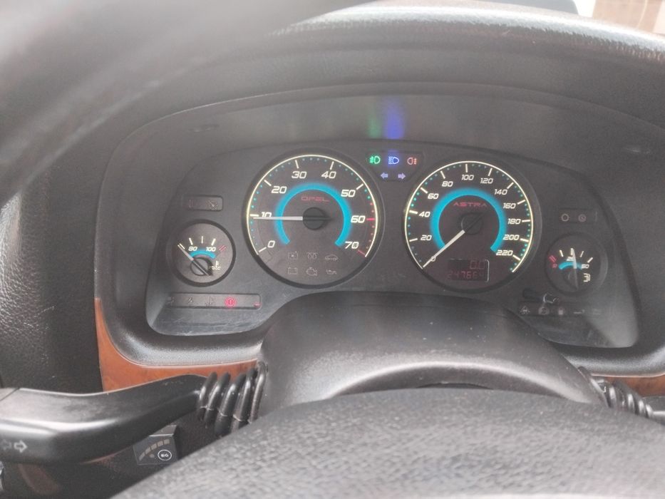 Продам опель астра g 2006р 1.4 90кс