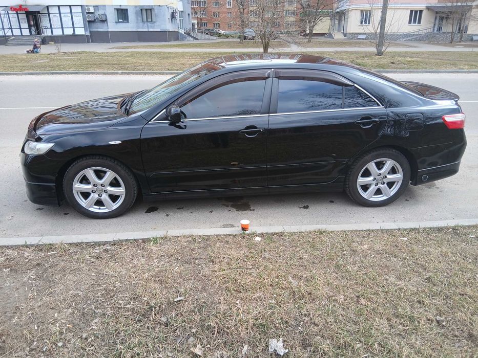 Продам авто Toyota Camry