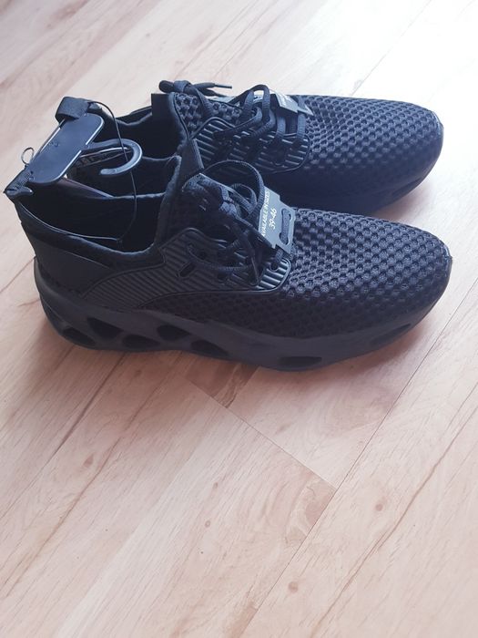 Nowe sportowe buty męskie z siatki marki Sinsay rozmiar 46