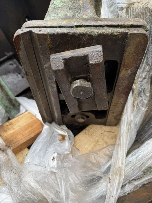 Передня,задня бабка станка 1м61