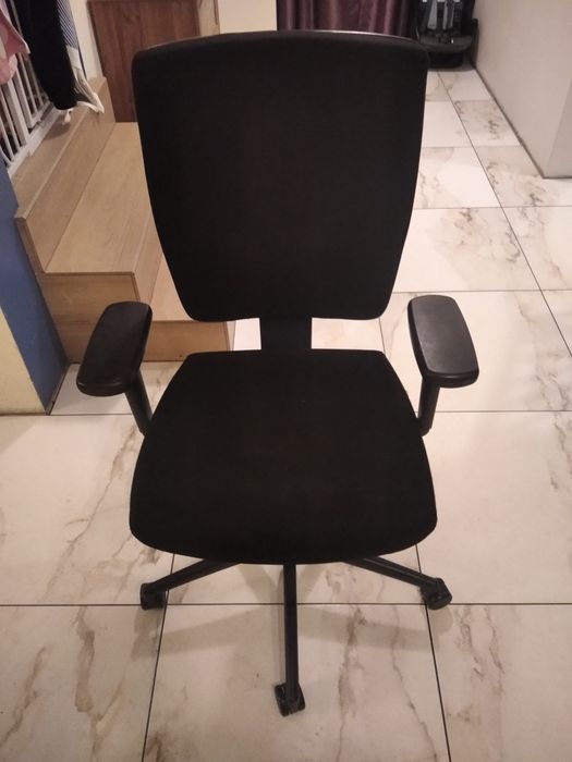 Fotel biurowy TREND OFFICE / profesjonalny / dużo ustawień /
