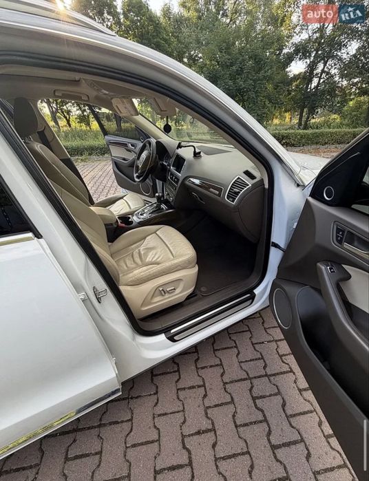 продам автомобіль Audi q5