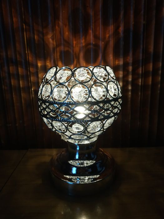 Ночник ,настольная лампа.