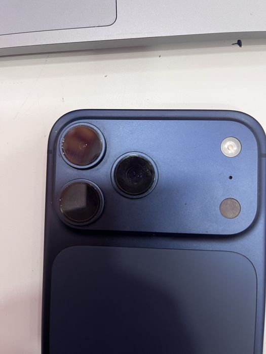 iPhone 17 Pro Max 256GB blue