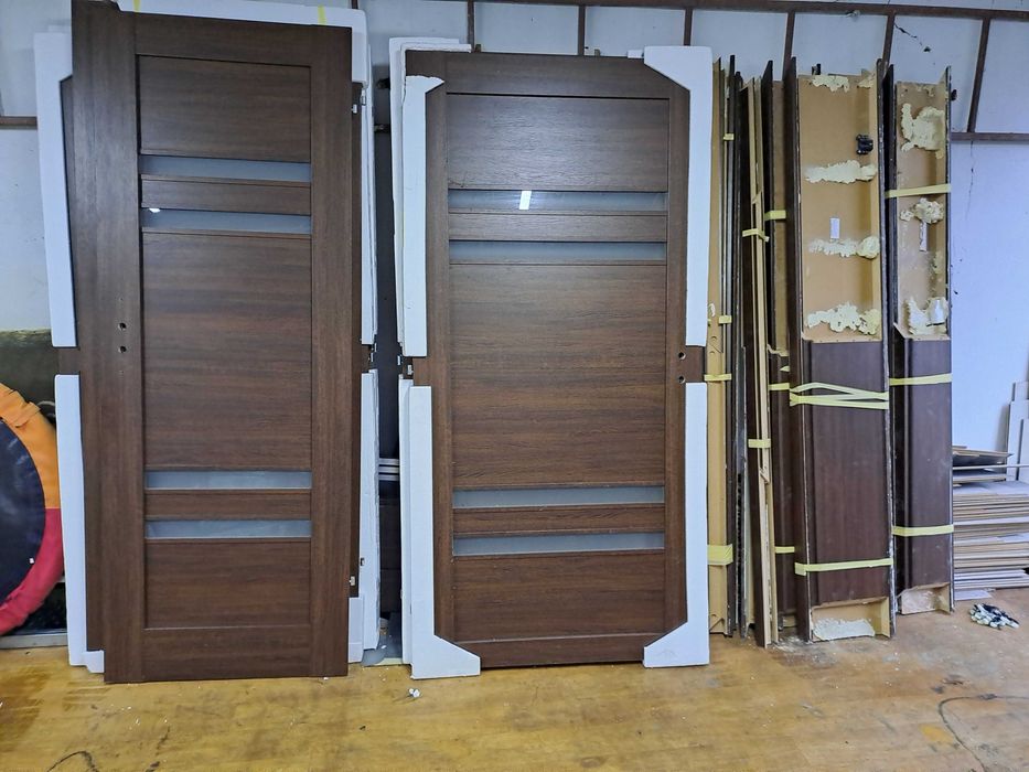 Drzwi prawe z oscieznica