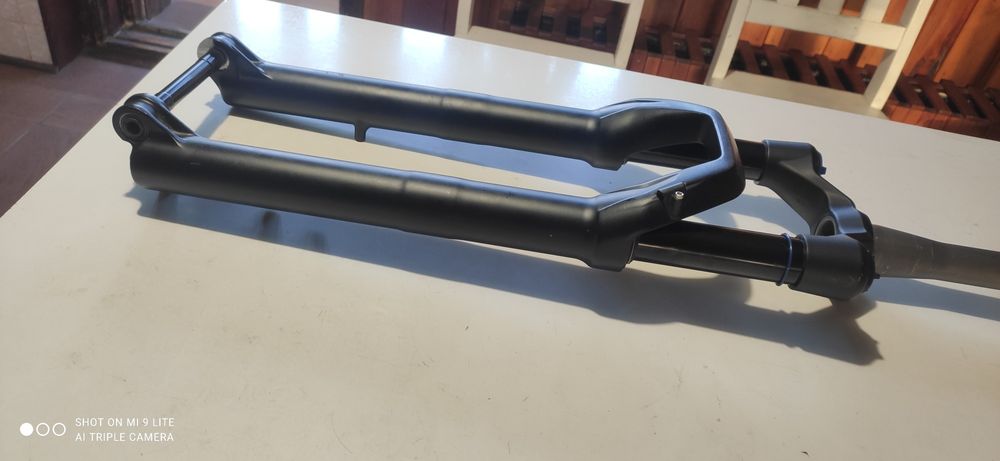 Вилка велосипеда новая X-fusion mig 29 воздушная