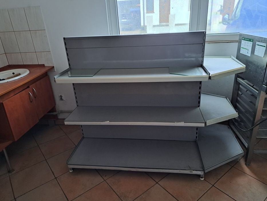 Regały sklepowe modulowe