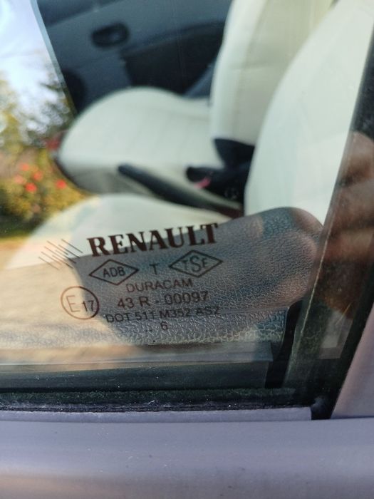 Renault Clio з кондиціонером