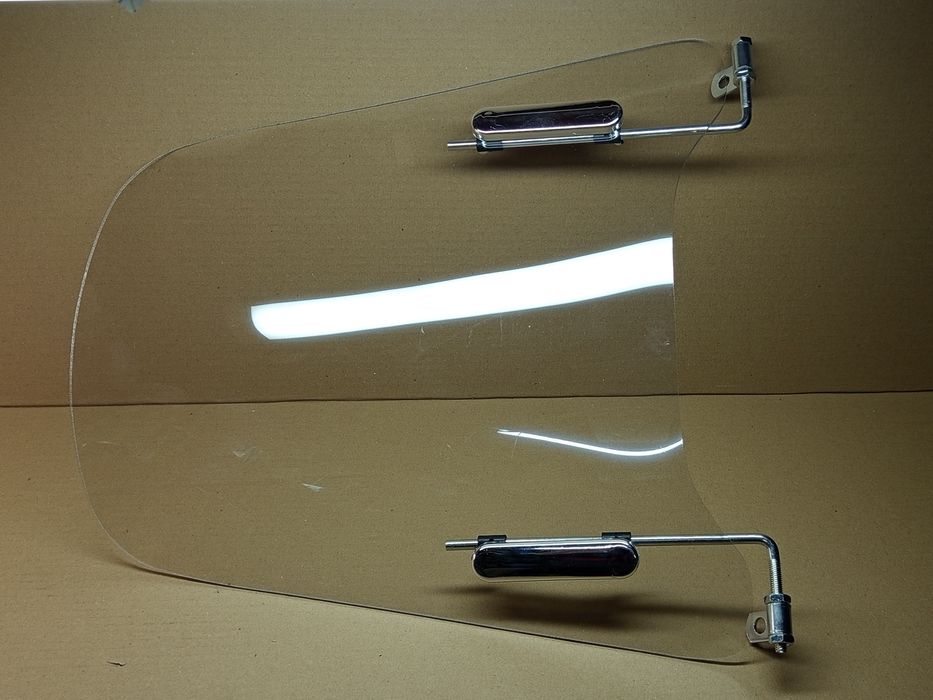 Вітрове скло мото велике (обтічник) 45.5х42см, товщина 2.8мм