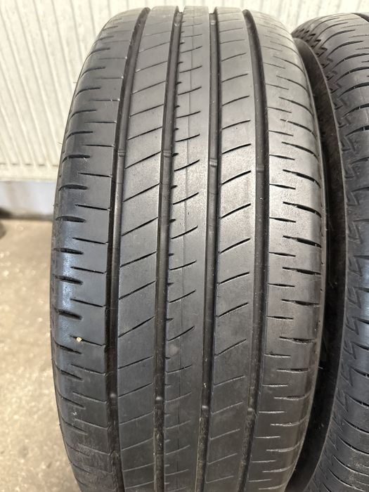 215/60 R17 2 sztuki Bridgestone