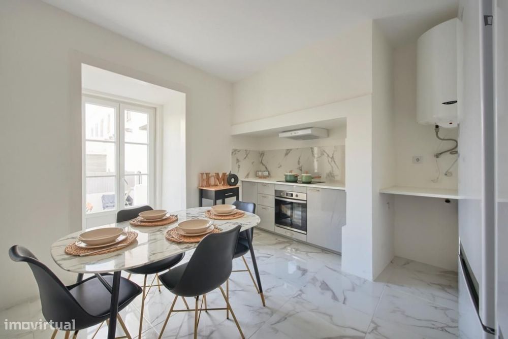 Quarto - localizado em Chiado Lisbon