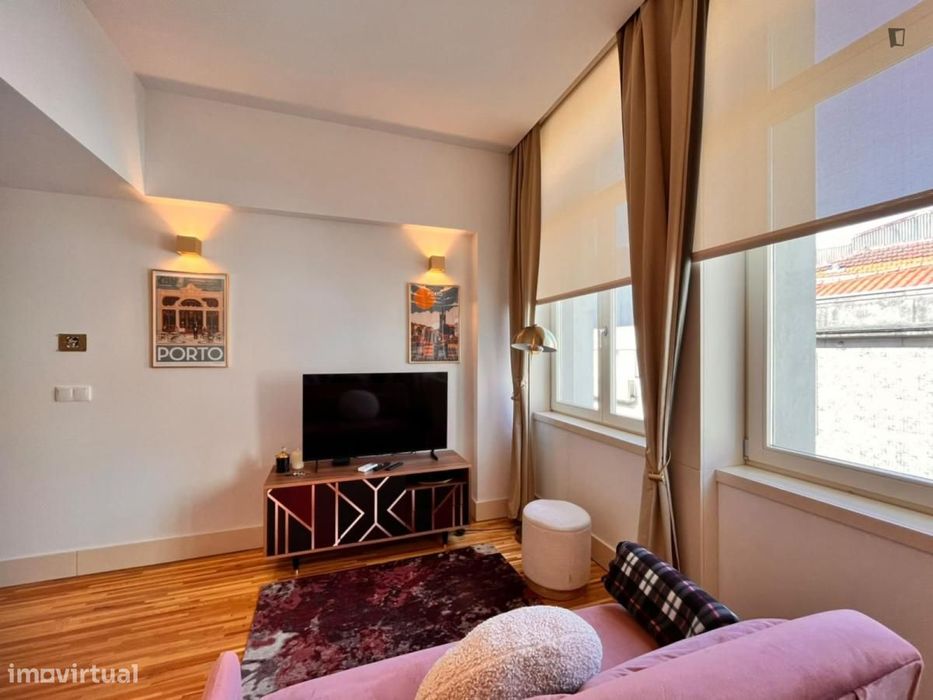 Apartamento com 1 quartos - localizado em Santo Ildefonso Porto