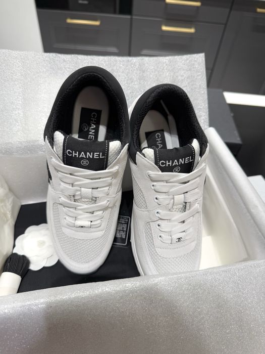 Sneakersy Chanel white/black
