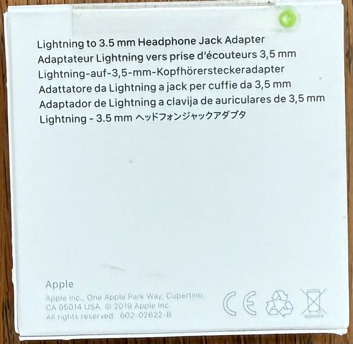 Adaptador Apple Lightning para Jack 3.5mm- novo