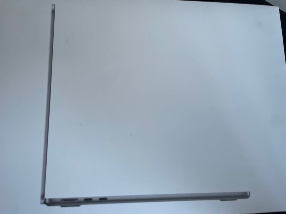 Macbook Air M2 16 Ram  256Gb space gray