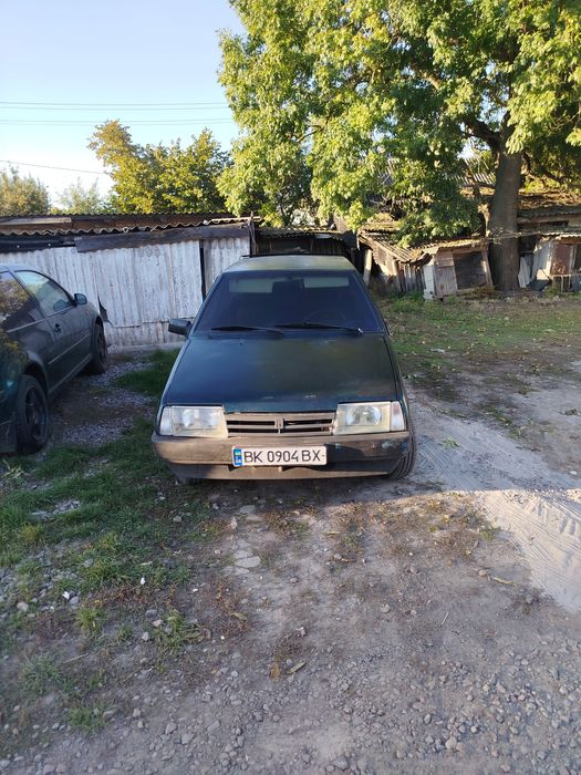 Продам ВАЗ 21093