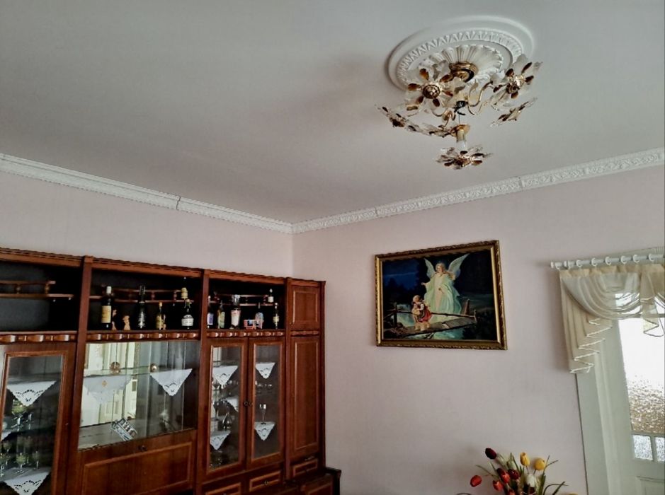 Продається напівособняк в центральній частині міста