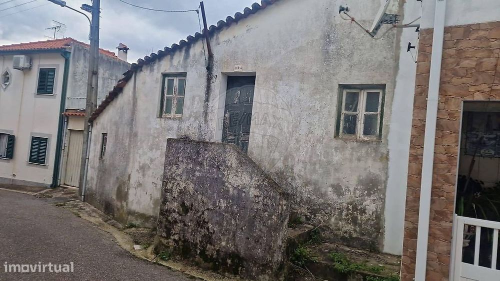 Moradia T2 para venda
