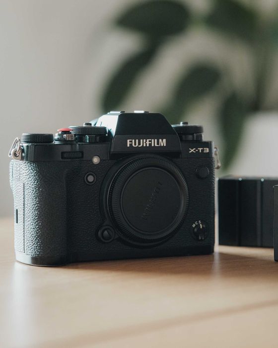 Fujifilm X-T3 – body + 8 akumulatorów