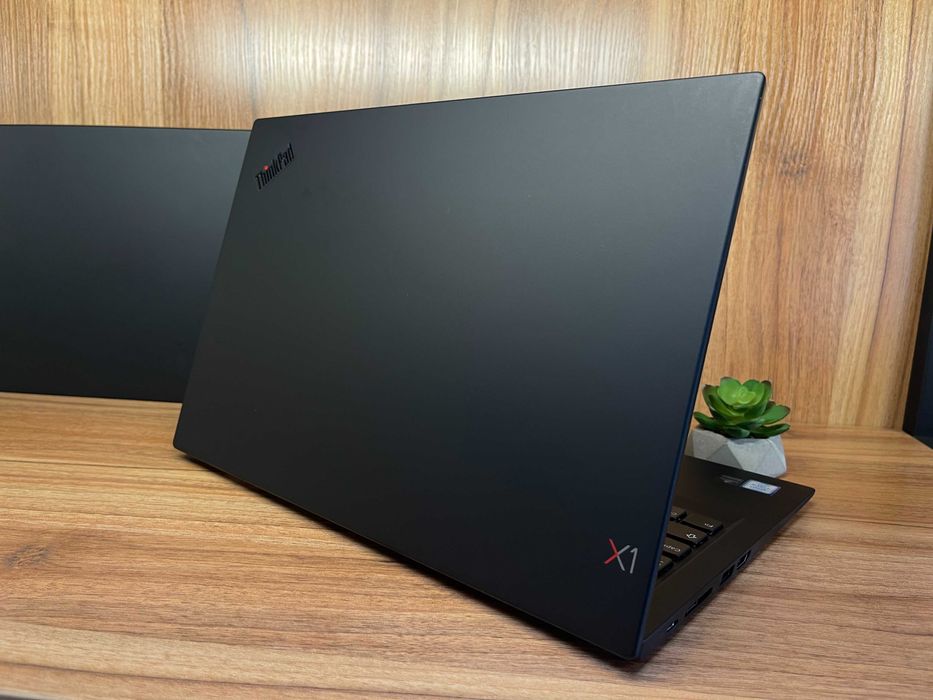 Lenovo ThinkPad X1 Carbon G6/i5-8650CPU/8Gb/256Gb/14.0"/IPS/Гарантія