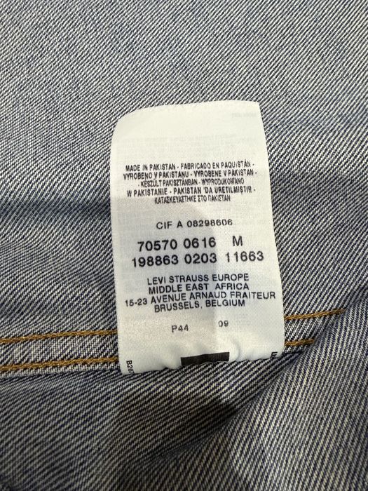 Джинсова куртка Levi’s Trucker Jacket 70570 / Стан нової / Розмір M