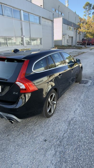 Volvo V60 R-design 2.0