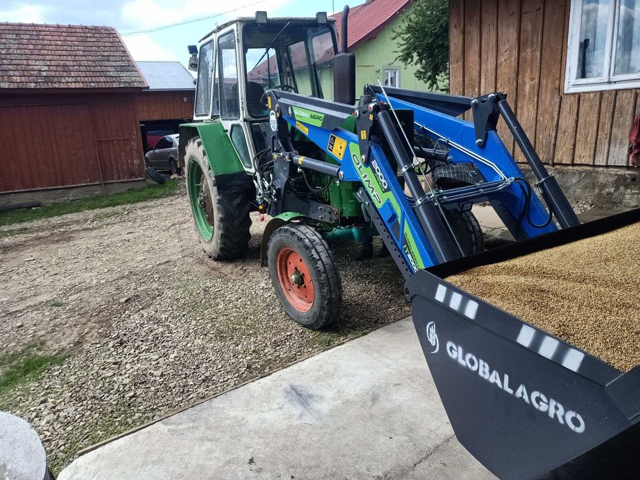 Фронтальний навантажувач КУН Olimp-2000 PRO