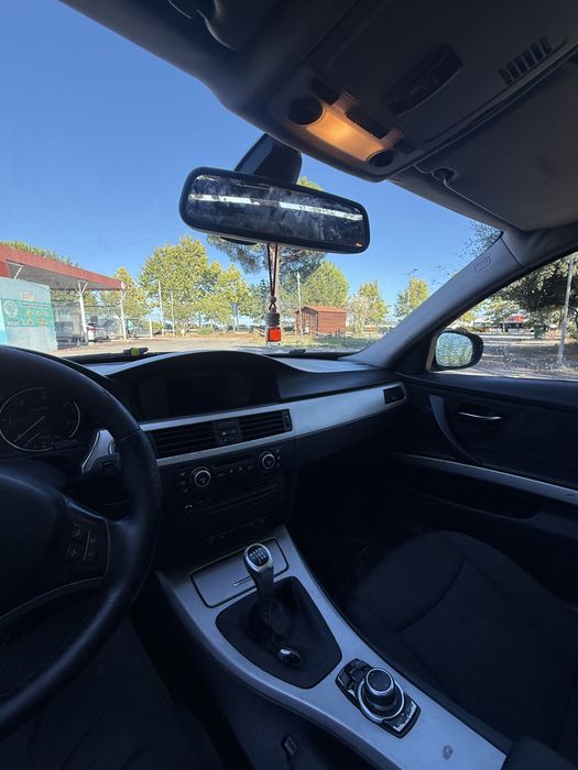 BMW 318d 2008 147cvs