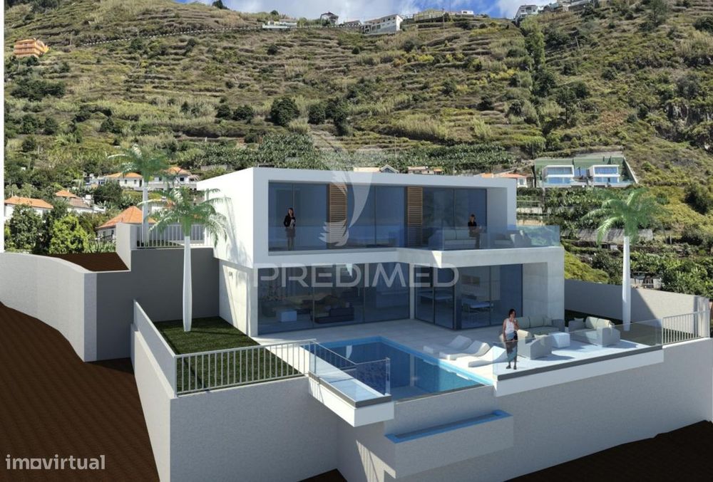 Terreno com Projeto Aprovado  Moradia T3 com piscina "Chave na Mão"