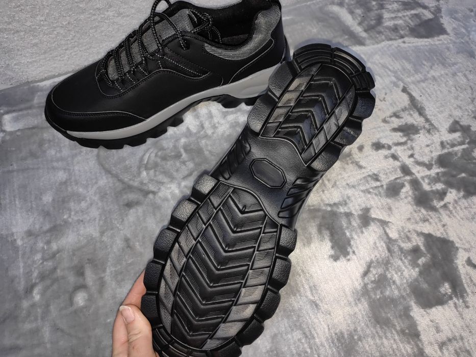 super mega lekkie buty meskie rozm. 44