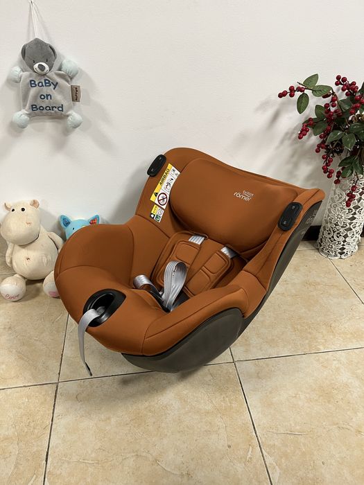 Автокрісло Britax Römer DUALFIX iSENSE Група 0+/1 (0-18 кг) бу