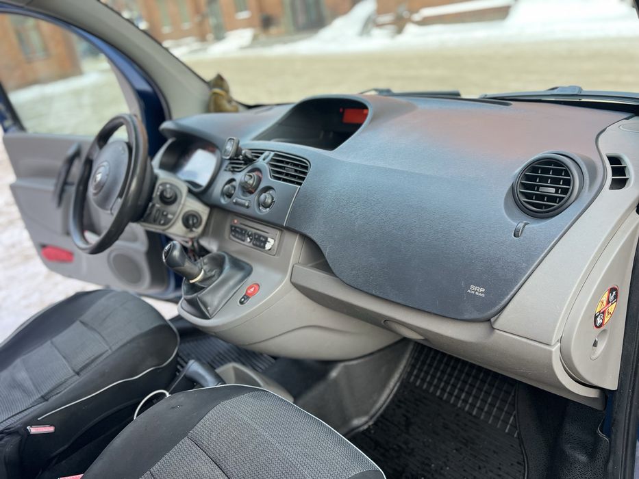 Продам Рено Кенго