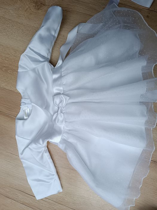 Ubrania do chrztu dla dziewczynki 62