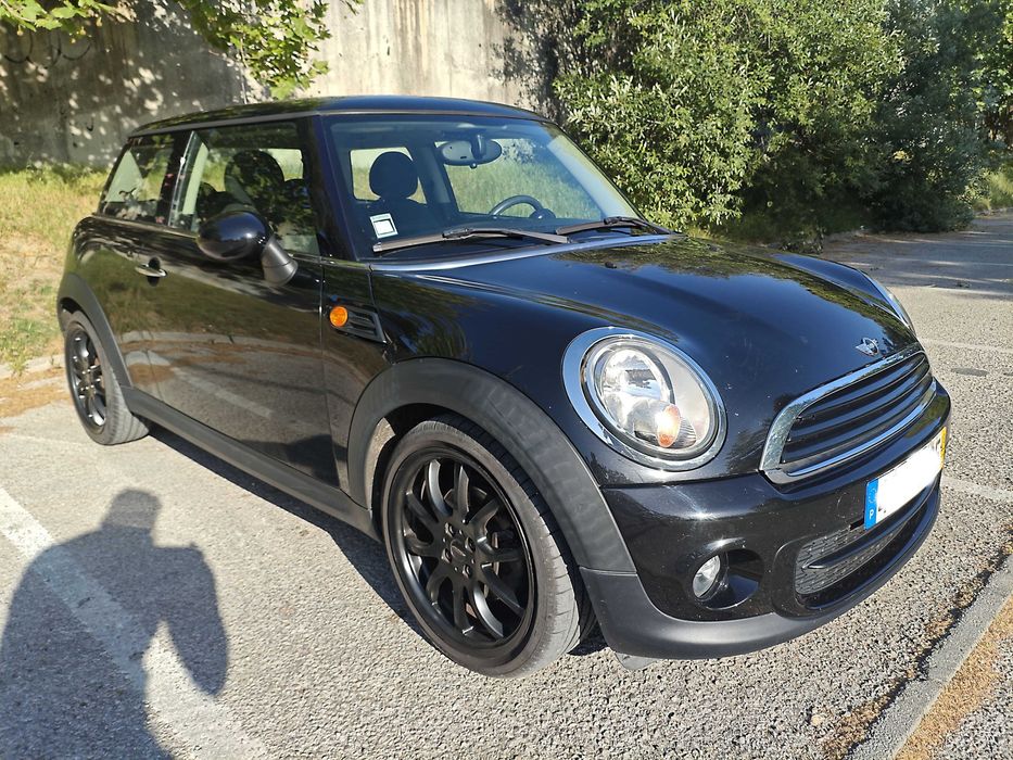 Mini Cooper 1.6 Diesel - 180.000 km - 2013
