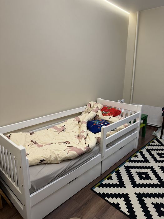 Ліжко дитяче односпальне