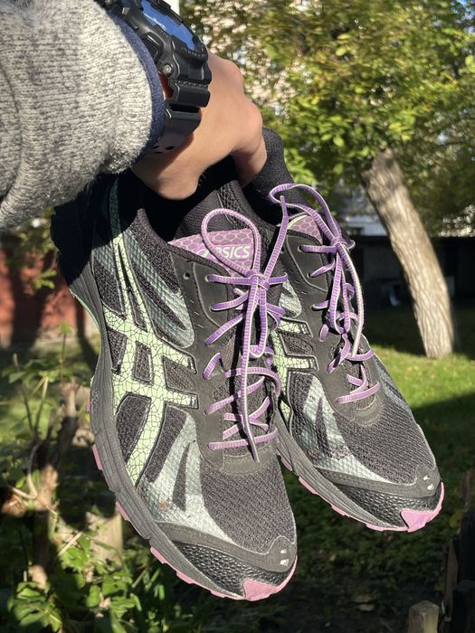Женские кроссовки 42.5р Asics Gel Fuji Racer T268N беговые