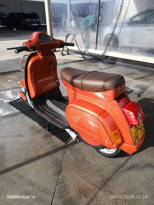 Piaggio VESPA FL2