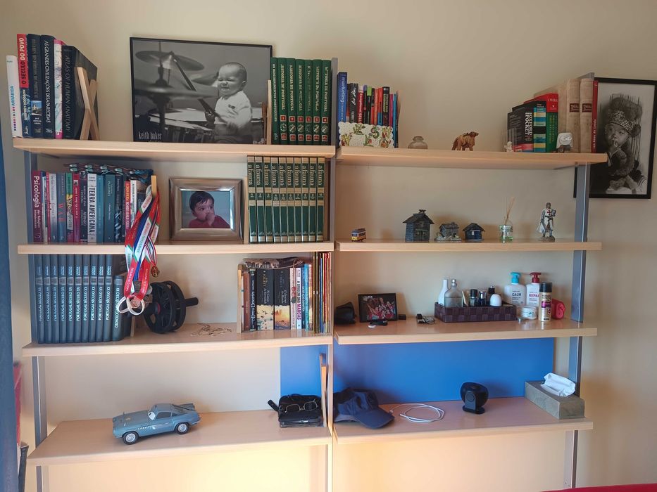 Estante leve o funcional