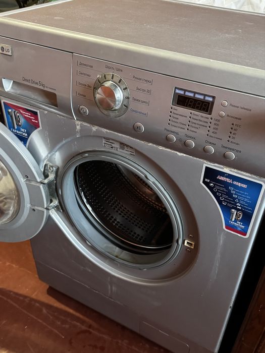 Пральна машина LG